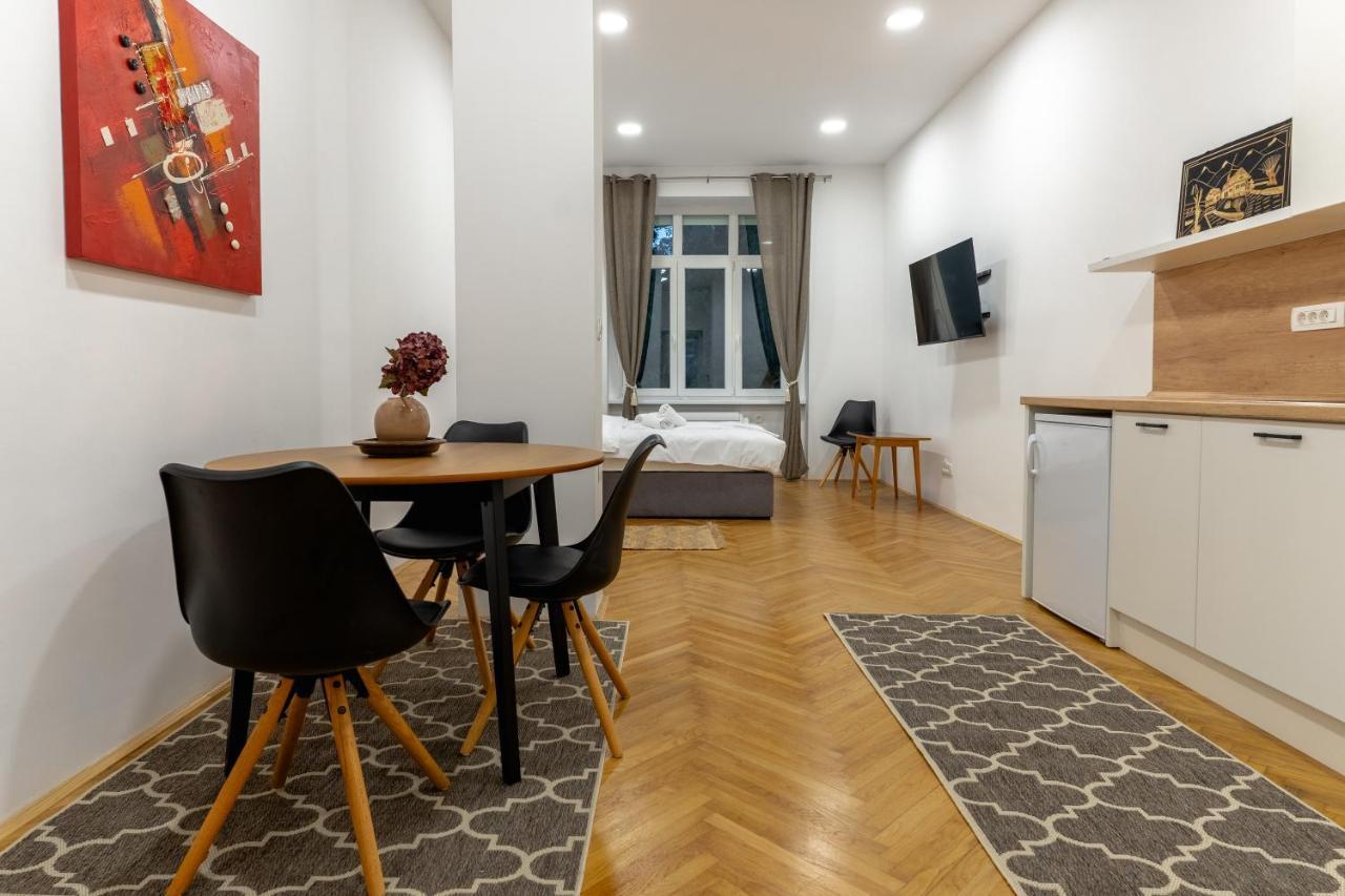 Villa Sofija Lubiana Esterno foto